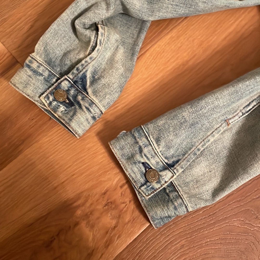 GAP Icon Denim Jacket - Picture 7 of 9